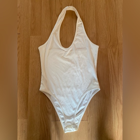 SHEIN Bodysuit - Picture 2 of 5